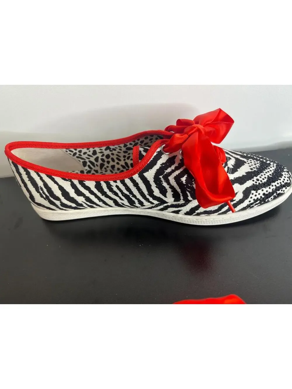 J Renee Zebra Print Sneakers 9Wide Rhinestone Toe Red Ribbon Lace Fashion Shoes - Picture 6 of 15